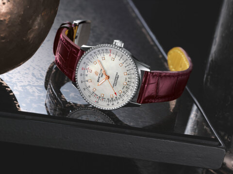 Breitling navitimer automatic