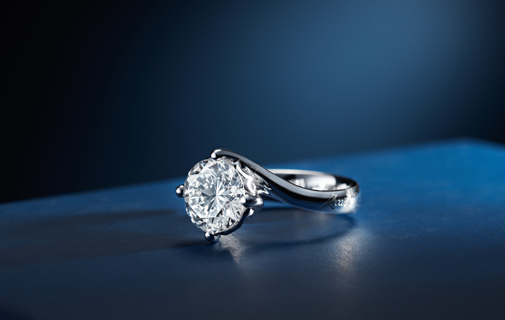 Recarlo’s diamanten Valentin solitaire uit de Anniversary collectie