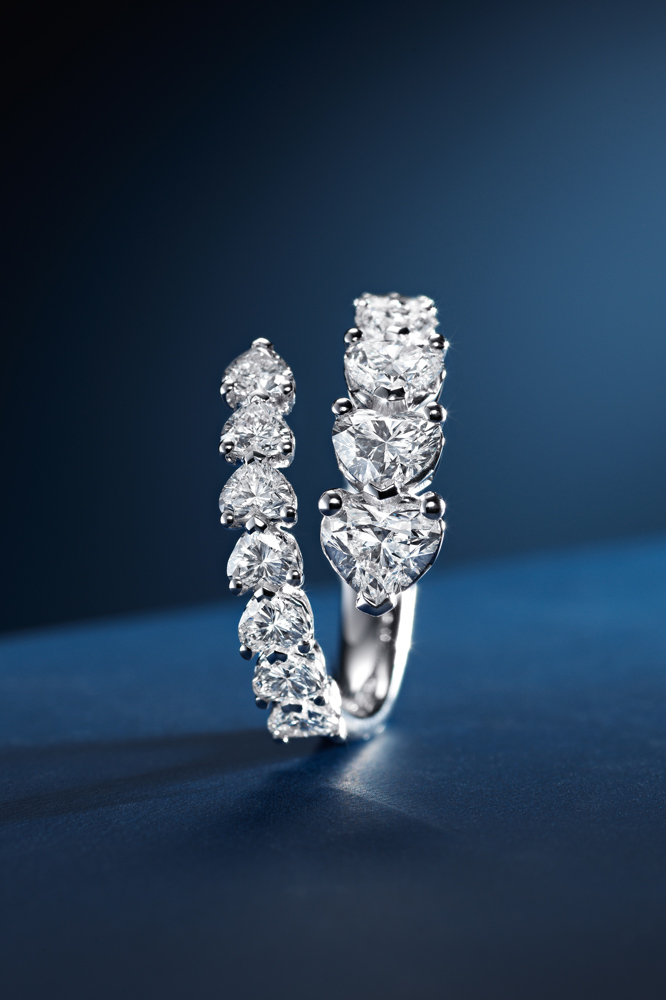 Recarlo’s diamanten Contrarié ring uit de Anniversary Love collectie